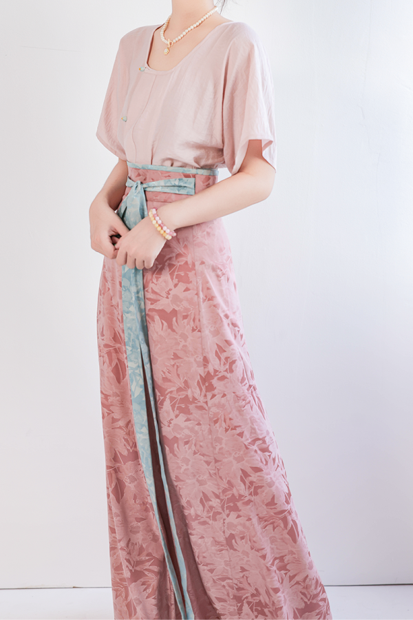 [Seventy-two soot] Green glaze dyed short-sleeved version, Tang Beizi Hanfu broken skirt, spring and summer women's daily commute - Image 14
